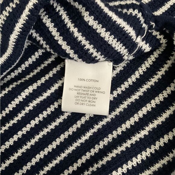 White + Warren Navy Striped M Sweater - Picture 6 of 6